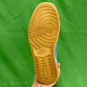 Air Jordan 1 Retro High Flyknit “Wolf Grey”